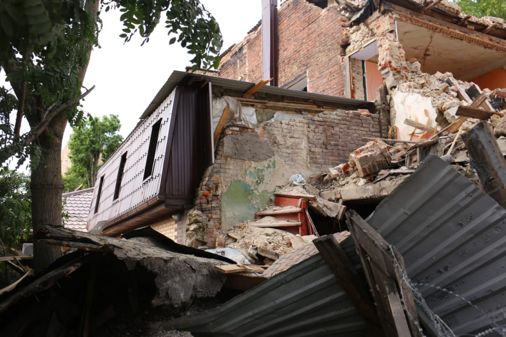 В Ростове отремонтируют пострадавший в результате сноса аварийного здания дом на Социалистической