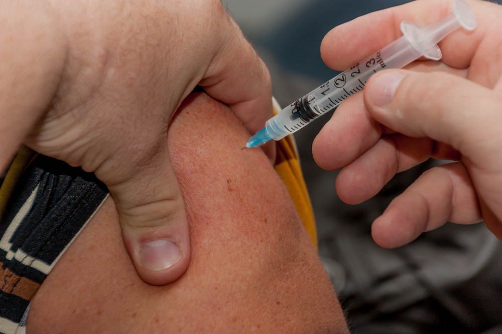 Власти Ростова сообщили, как будут работать пункты вакцинации в праздничные дни