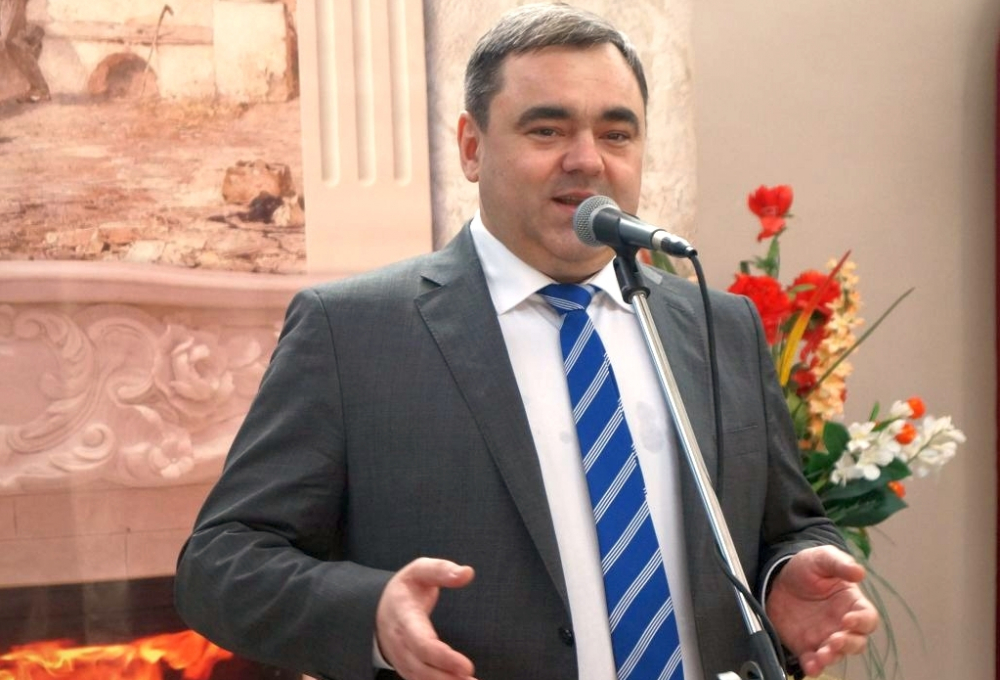 Ростовский депутат, строящий и ремонтирующий дороги, зарабатывает в год 43 млн рублей