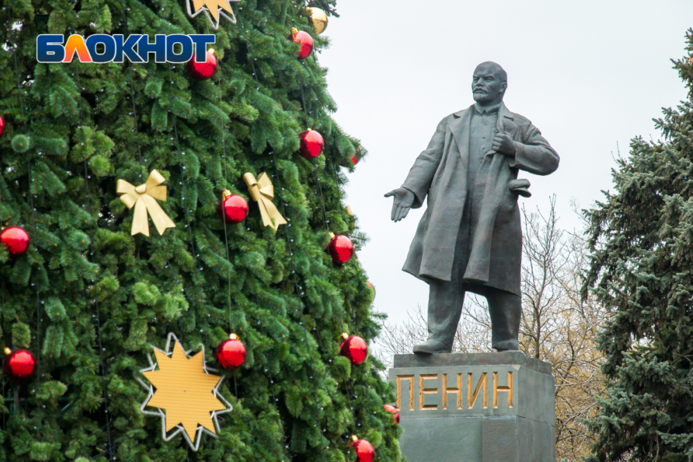 Где и когда в Ростове откроются новогодние елки