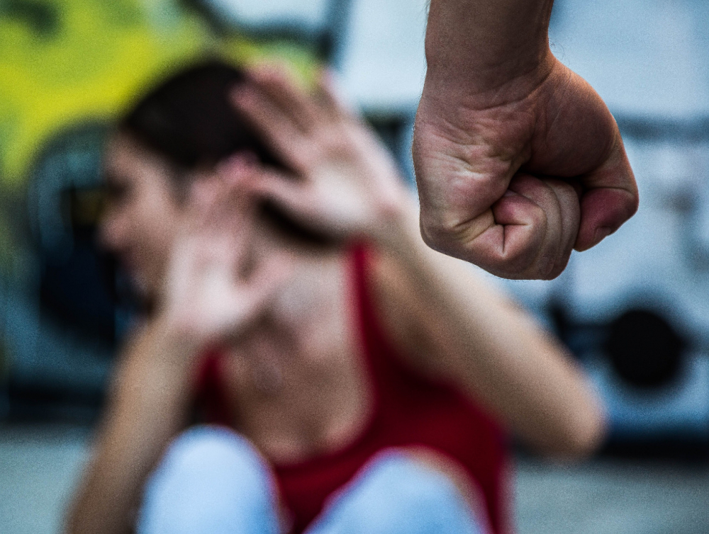 «Бьет — (не) значит любит»: ростовский психолог о пробелах в проекте закона о домашнем насилии