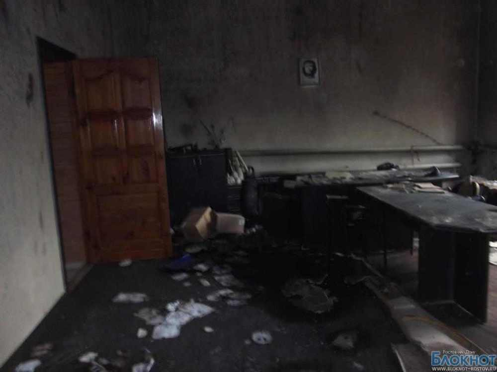 Первые фото из сгоревшего офиса «Справедливой России»