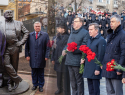 Голубев открыл памятник Жванецкому, но не возложил цветы освободителям Ростова от фашистских захватчиков
