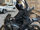 Инопланетный мотоциклист объявился на ростовских дорогах