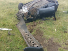 Молодой водитель погиб, опрокинув на скорости свой автомобиль в кювет в Ростовской области