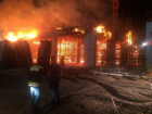 Ночью в Ростове горел недостроенный торговый центр 