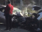 Автолюбитель из Ростовской области насмерть разбился о микроавтобус с туристами в Сочи