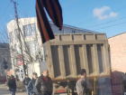 Неуправляемый многотонный грузовик снес несколько автомобилей в Ростове