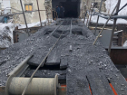 На Дону полицейские «накрыли» подпольную шахту по добыче угля, где трудились нелегалы