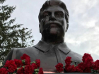 Заявление о «врагах народа» Ростовской области при открытии памятника Сталину сняли на видео 