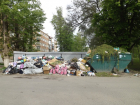 В Зернограде перестали вывозить мусор — контейнеры переполнены