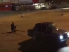 Опасные покатушки любителей экстремального отдыха на парковке у ростовского гипермаркета попали на видео