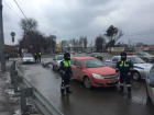 Мужчина разграбил терминал оплаты автомойки на глазах у обеспокоенного администратора в Ростове