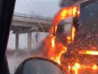 Объятая огнем кабина фуры в Ростовской области попала на видео