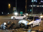 Два скутера с наездниками раскидало по асфальту после столкновения с ВАЗом в Ростове