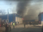 Чудовищный пожар в Константиновске Ростовской области сняли на видео очевидцы