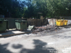 В Ростове дети сожгли четыре мусорных бака, играя с тополиным пухом