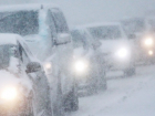 Сильный снегопад вынудил перекрыть трассу из Ростова в Ставрополь