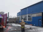 Автосервис и гараж загорелись в Ростовской области из-за неисправной проводки