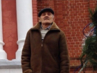 Пожилой мужчина в длинной куртке с капюшоном пропал во время прогулки в Ростовской области