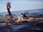 Двухлетняя девочка незаметно для родителей пошла гулять и утонула в реке в Ростовской области