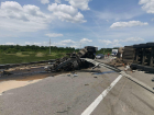 В Ростовской области водитель грузовика погиб в страшном ДТП