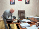 В Каменск-Шахтинском задержали замглавы администрации Романа Кравцова