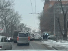 В Ростове легковушка вылетела на детскую площадку после ДТП  