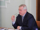 Василий Голубев поручил оснастить здания администраций дезинфицирующими средствами