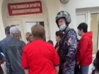 Из-за агрессивных пациентов медикам ЦГБ Донецка пришлось вызвать полицию и Росгвардию