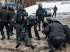 Штрафы и аресты: суд в Ростове рассмотрел дела задержанных на митинге 23 января