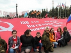 Над Ростовом подняли 200-метровое Знамя Победы
