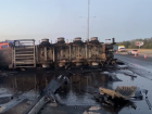На трассе М-4 «Дон» после массового ДТП с погибшими потушили загоревшийся битумовоз