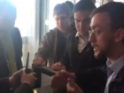Ожесточенный спор застрявших в аэропорту Домодедово пассажиров из Ростова попал на видео