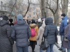 Сирены, МЧС и полиция: что происходит у дома на Кривошлыковском, который экстренно расселяет администрация