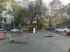 В Октябрьском районе Ростове благоустроили детскую площадку