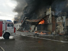 В Ростове-на-Дону произошел пожар в двухэтажном складе на Вавилова