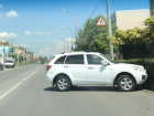 «Сбежавшую» с парковки иномарку поймали на фото жители Таганрога