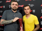 26-летний бразильский футболист получил награду из рук ростовчанина Басты