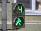В Ростове отрегулировали работу 15 светофоров и поправили дорожные знаки