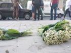 15-летнего школьника с букетами запрещенного краснокнижного растения сбил автомобиль в Ростове-на-Дону