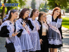 Последние звонки в Ростовской области пройдут в помещениях