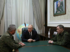 Песков рассказал, почему скрывают детали визита Путина в ростовский штаб ЮВО