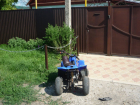 Четырехлетний мальчик разбился насмерть на квадроцикле, катая подругу в Ростовской области
