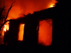 В Морозовском районе в пожаре погибли женщина и два мальчика 8 и 5 лет