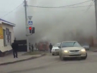 Крупный пожар в Ростове с пугающим дымом попал на видео