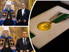 Медиков в Ростовской области наградили медалями «Патриаршая благодарность»