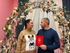 Со вступлением в брак поздравили в Ростове юбилейную 1000-ю пару