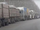 Рогозин рассказал о скоплении тысяч грузовиков на границе Ростовской области и ДНР