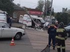 Несколько человек пострадали в ДТП с машиной скорой помощи в Ростове 